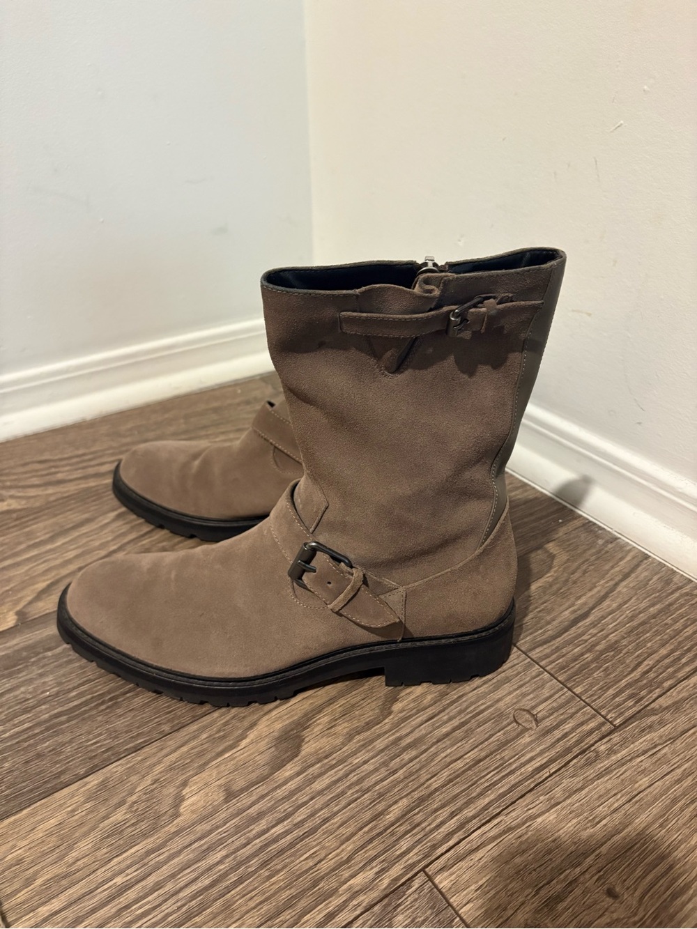 Calvin Klein Men’s 9.5 Brown Suede Moto Engineer Boots Buckle Lug Sole